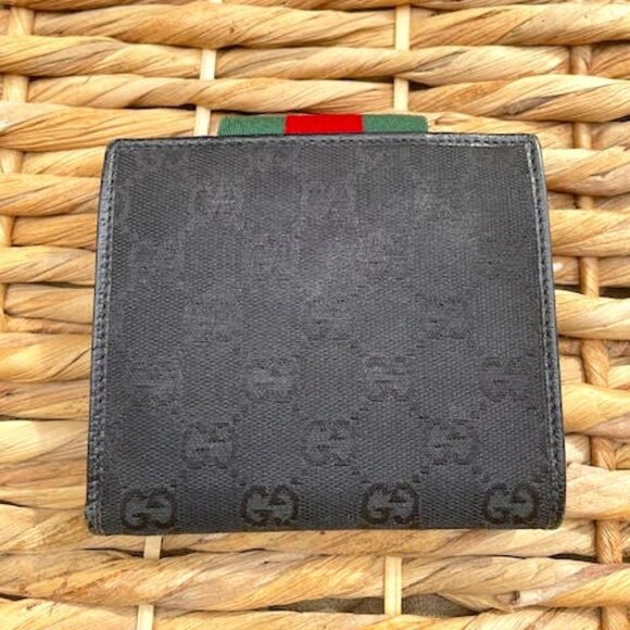 GG Canvas Canvas Compact Wallet $245.00 - Picture 3 of 5